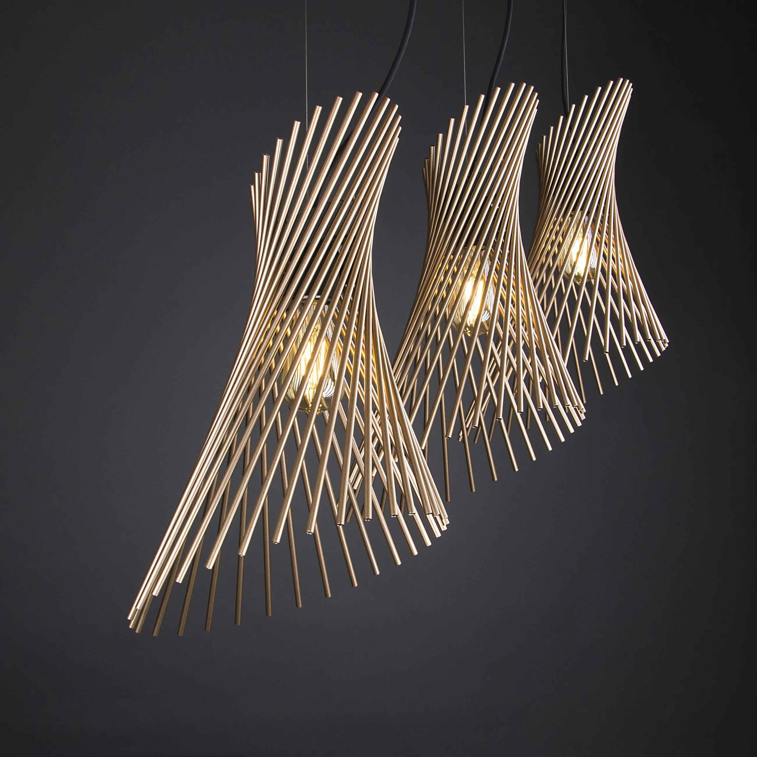 Diva pendant light, studio photo 2