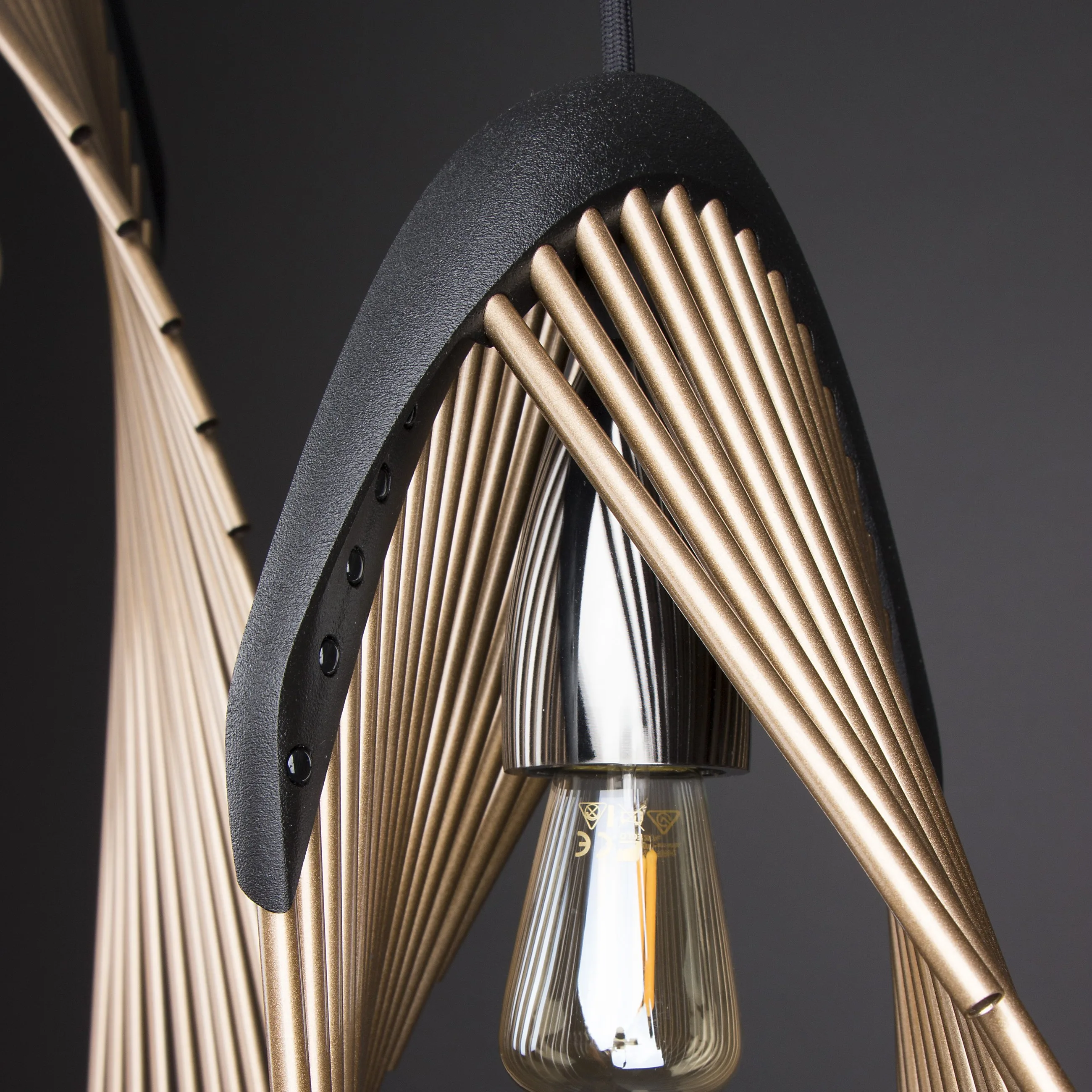 Leaf pendant light, studio photo 4